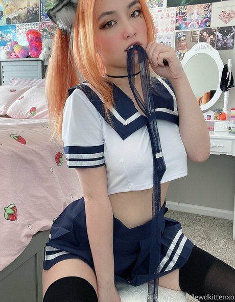 Lewdkittenxo