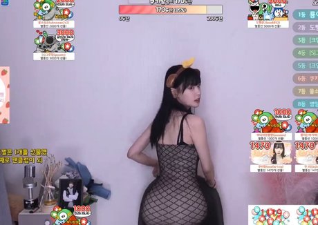 Foto di nudo di fuga di OnlyFans di Korean Afreeca Streamer