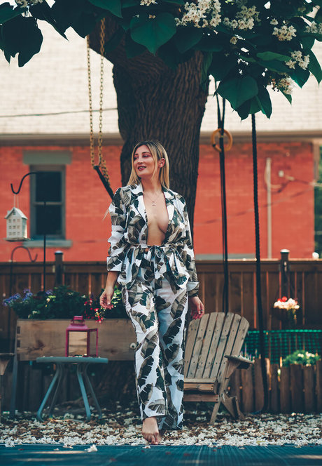 Holly Wolf