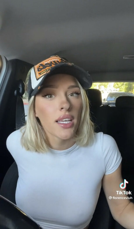Emily Viuhkola