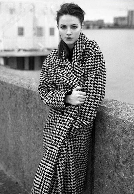 Ella Hunt