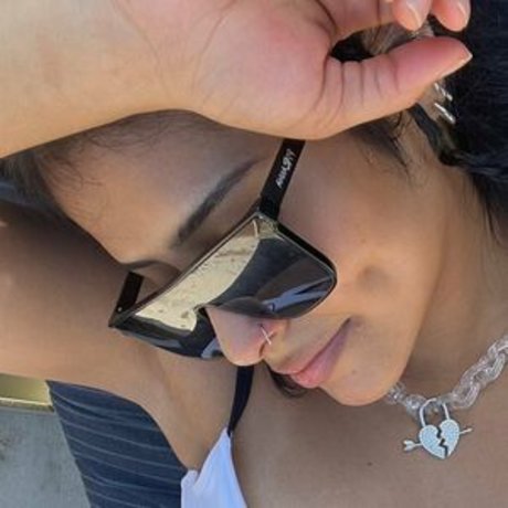Chantell Flores