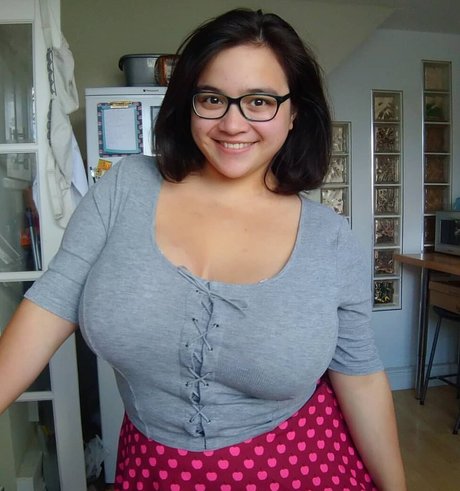 Nahá fotka uniklých OnlyFans od Janineaam