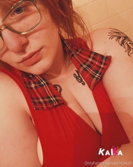 Nahá fotka uniklých OnlyFans od Zee765420