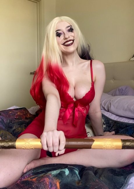 Naakte gelekte OnlyFans-foto van Ashlee Tayla