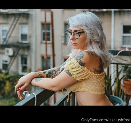 Leezalushfree OnlyFans