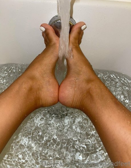Fineislandfeet