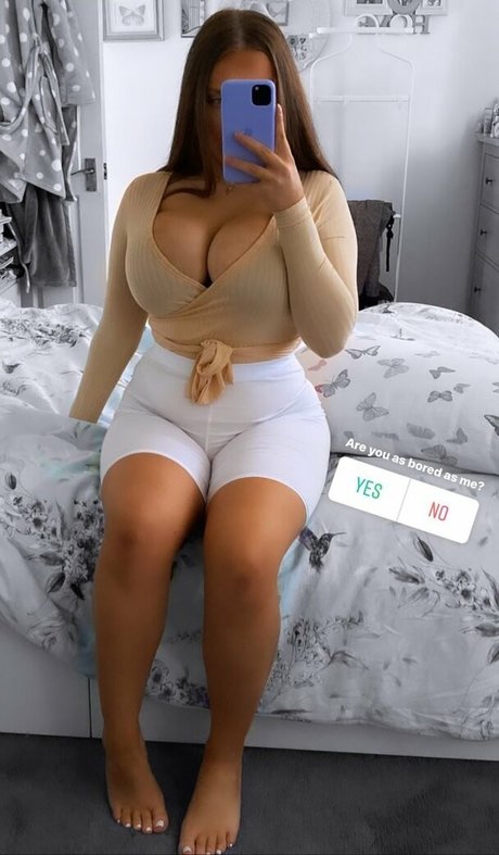 Nahá fotka uniklých OnlyFans od Aurora