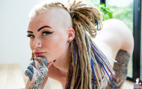 Alasti lekkinud OnlyFans-i pilt Sierhaus