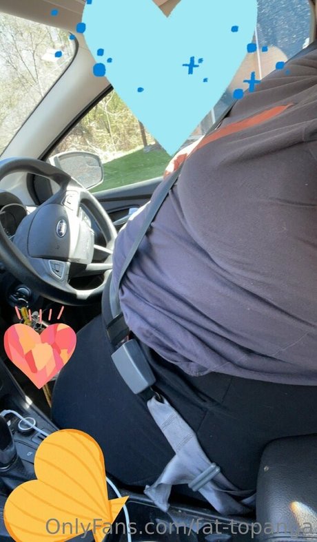 Nahá fotka uniklých OnlyFans od Fattopanga