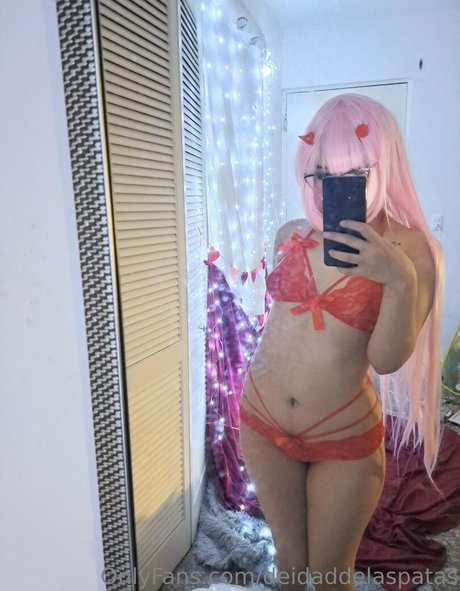 Momoiro Cosplay