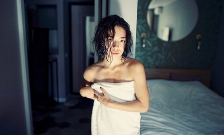 Ella Flare