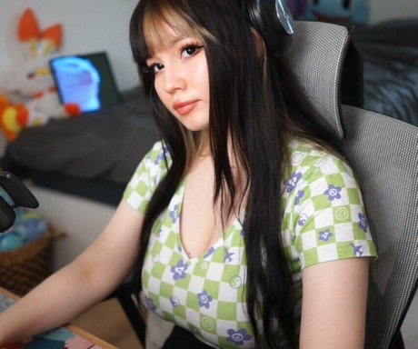 Shini Waifu