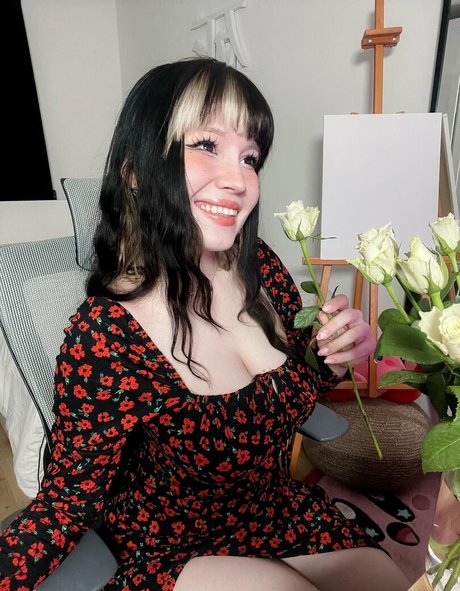 Shini Waifu