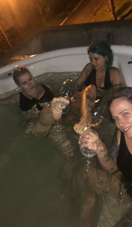 Nacktes geleaktes OnlyFans-Foto von Agnees Monteiro
