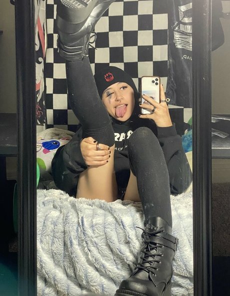 Foto nua vazada do OnlyFans de Suedmza