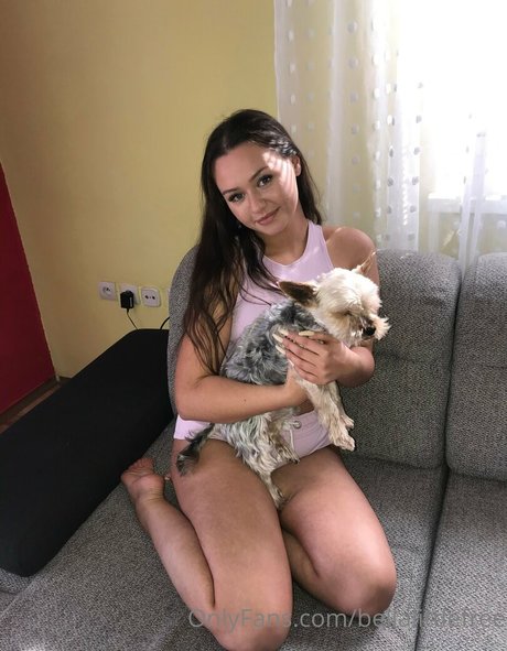Bellalittlefree22