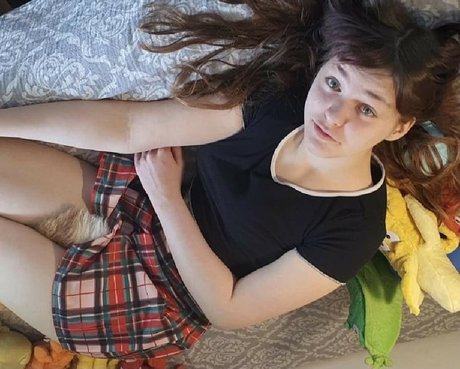 Nahá fotka uniklých OnlyFans od Thecutestuffedanimal