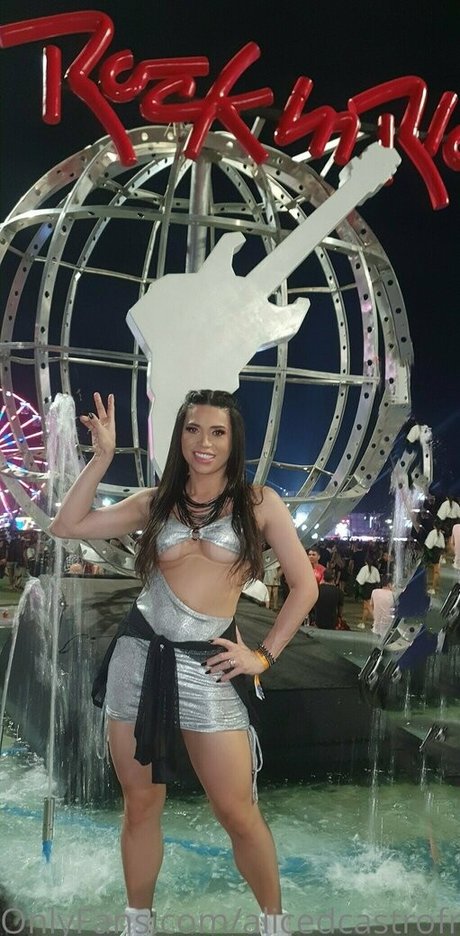 Foto desnuda filtrada de OnlyFans de Alicedcastrofree