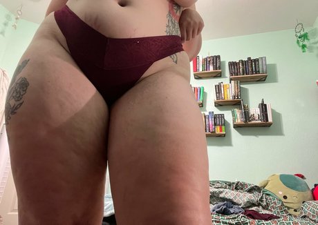 Nahá fotka uniklých OnlyFans od Earthendruid