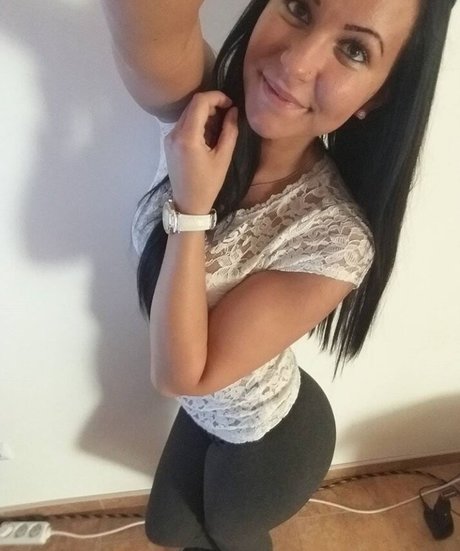 Обнаженная фотография утечки OnlyFans от Borsod