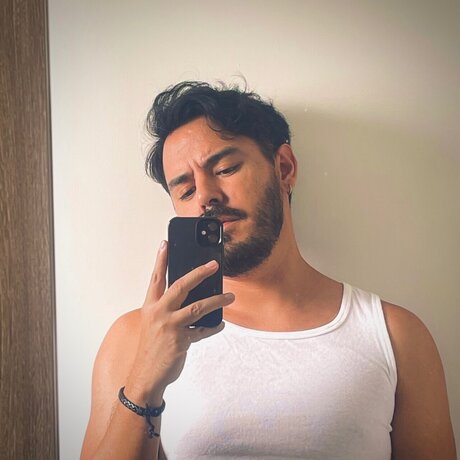Alasti lekkinud OnlyFans-i pilt Juan On Fire