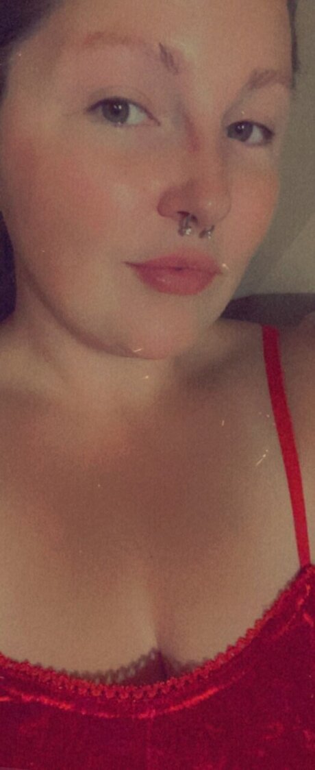 Nacktes geleaktes OnlyFans-Foto von Sammiskipie