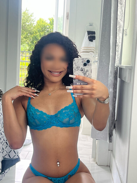 Naomi   nude leaked OnlyFans photo