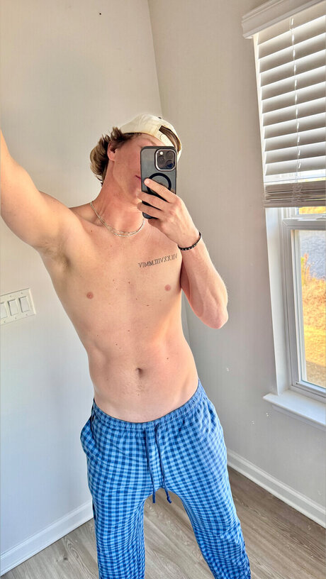 Foto desnuda filtrada de OnlyFans de Colt Daddy Vip