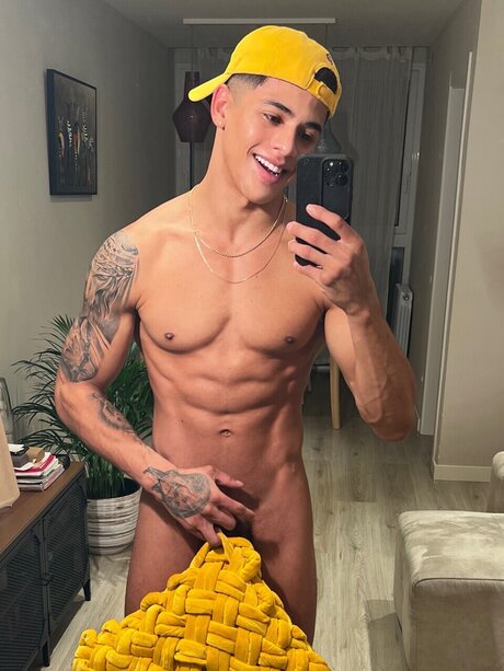 Greg Muoz