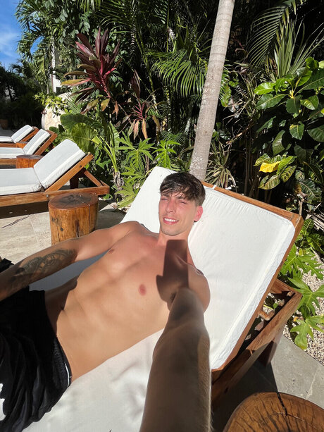Foto desnuda filtrada de OnlyFans de Felipe