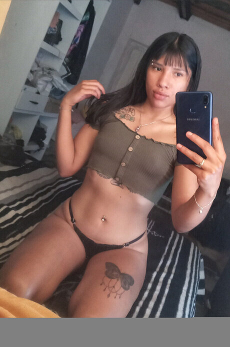 Saa OnlyFansリークヌード写真