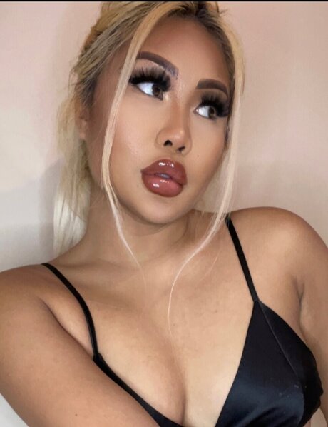 Photo nue de fuite OnlyFans de Mrs Morningstar