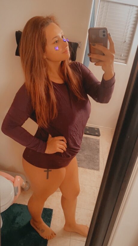 Foto di nudo di fuga di OnlyFans di Mandy Rose 