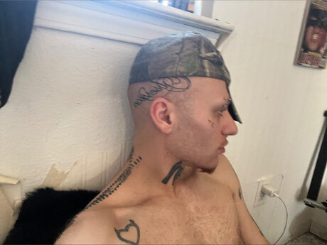 Naken läckt OnlyFans-bild av Mauricio