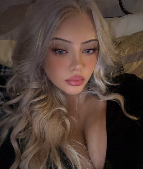 Alaston vuotanut OnlyFans-kuva Your Fav