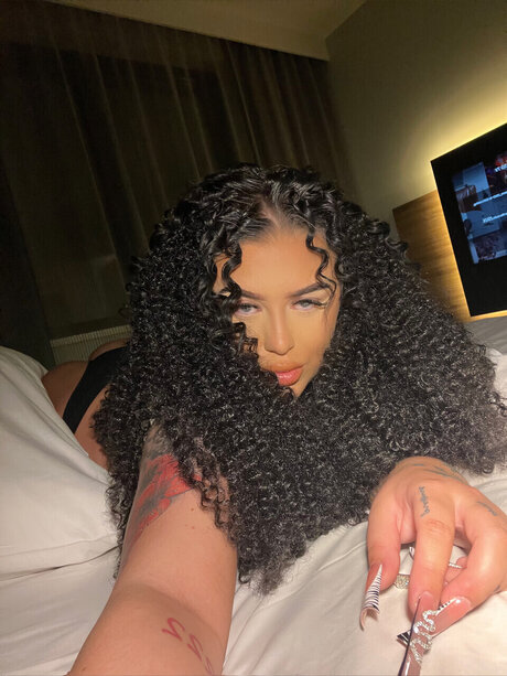 Обнаженная фотография утечки OnlyFans от Your Fave Btch 