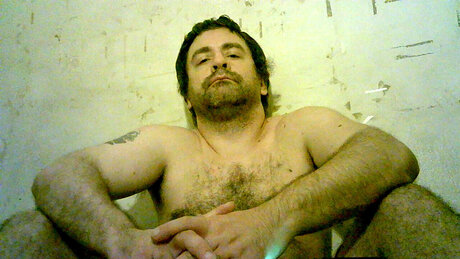 Nahá fotka uniklých OnlyFans od Hairy Man Hot Creator