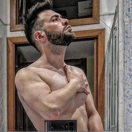 Обнаженная фотография утечки OnlyFans от Bigheadnaples