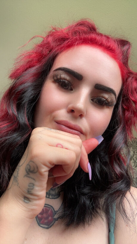 Naken läckt OnlyFans-bild av Emann
