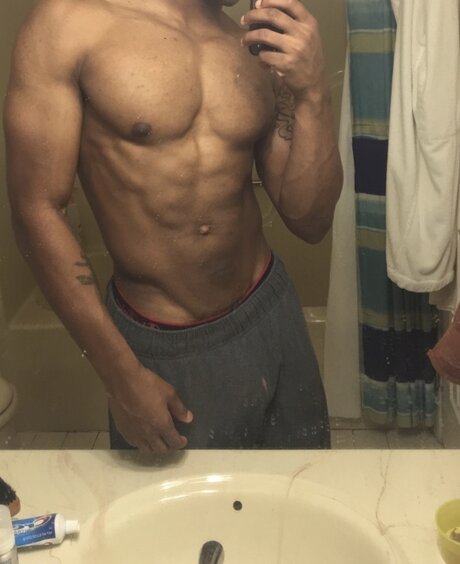 Nacktes geleaktes OnlyFans-Foto von Jeffery Next Door