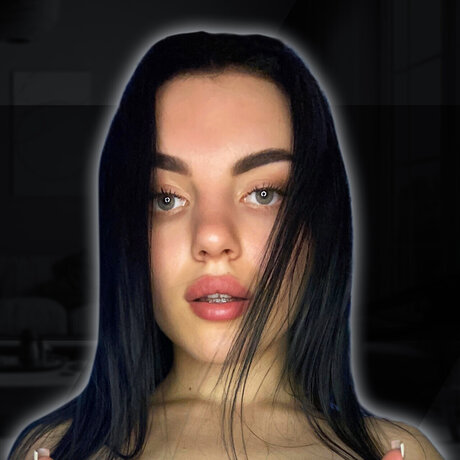 Nacktes geleaktes OnlyFans-Foto von Sophie