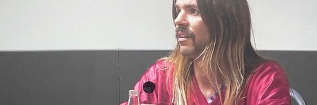 Naken läckt OnlyFans-bild av Murfdog