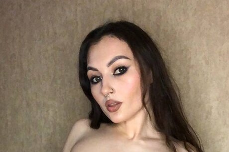 Photo nue de fuite OnlyFans de Nikoleurlove