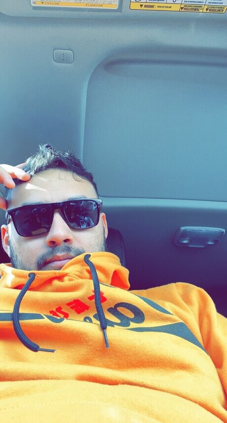 Alaston vuotanut OnlyFans-kuva Its A Secret