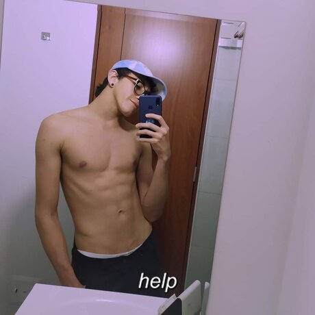 Photo nue de fuite OnlyFans de Sebastian Sanchez
