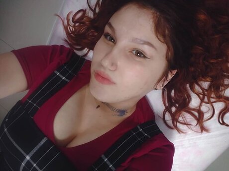 Alaston vuotanut OnlyFans-kuva 