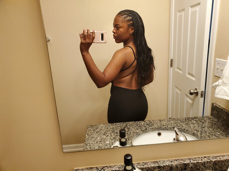 Monique 