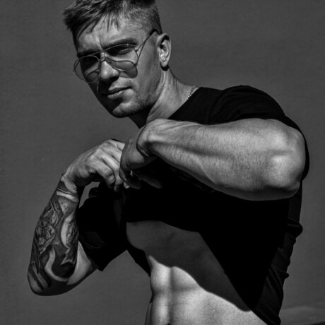Naken läckt OnlyFans-bild av Mikhail