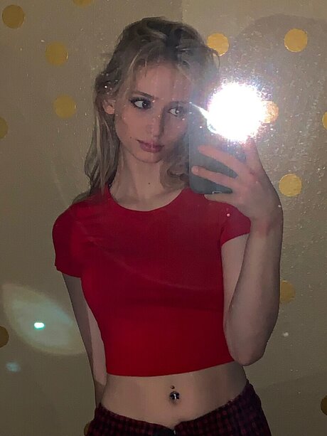 Обнаженная фотография утечки OnlyFans от Rocky